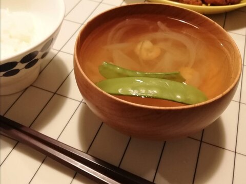 新玉ねぎの甘みがやさしい和風スープ